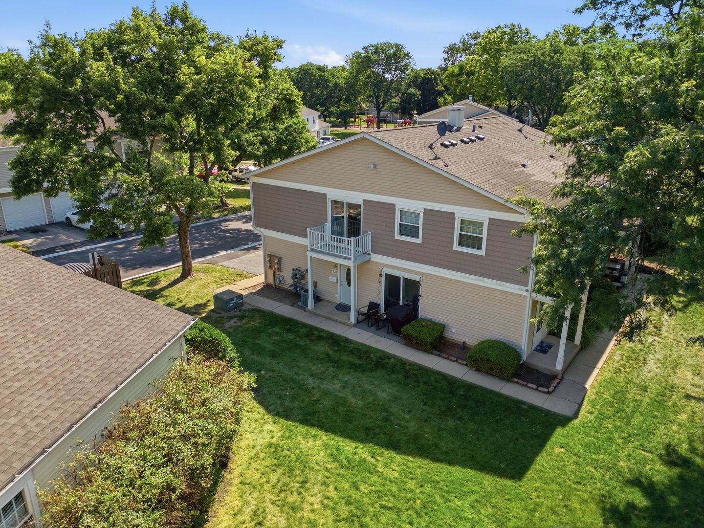 1323 Braver Court