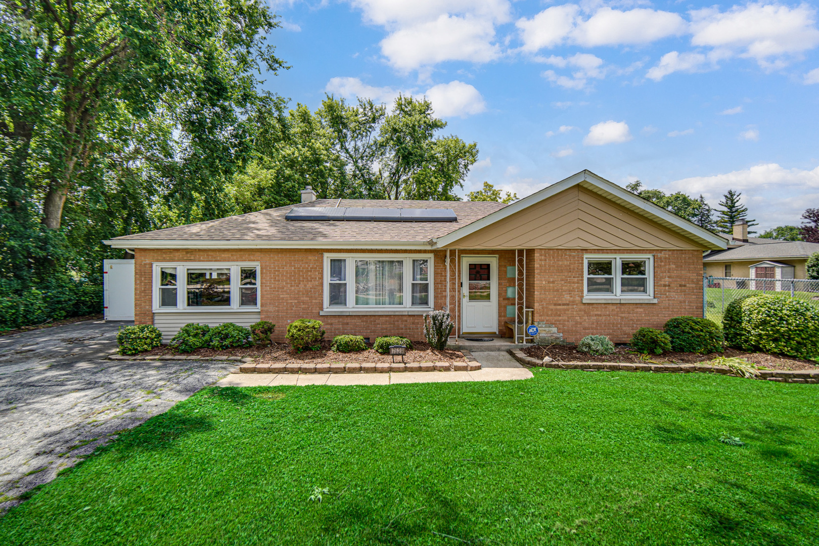 7529 W 103rd Street