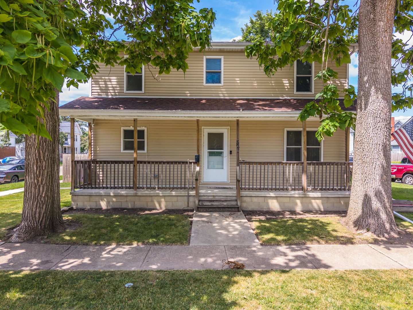 521 W Water Street