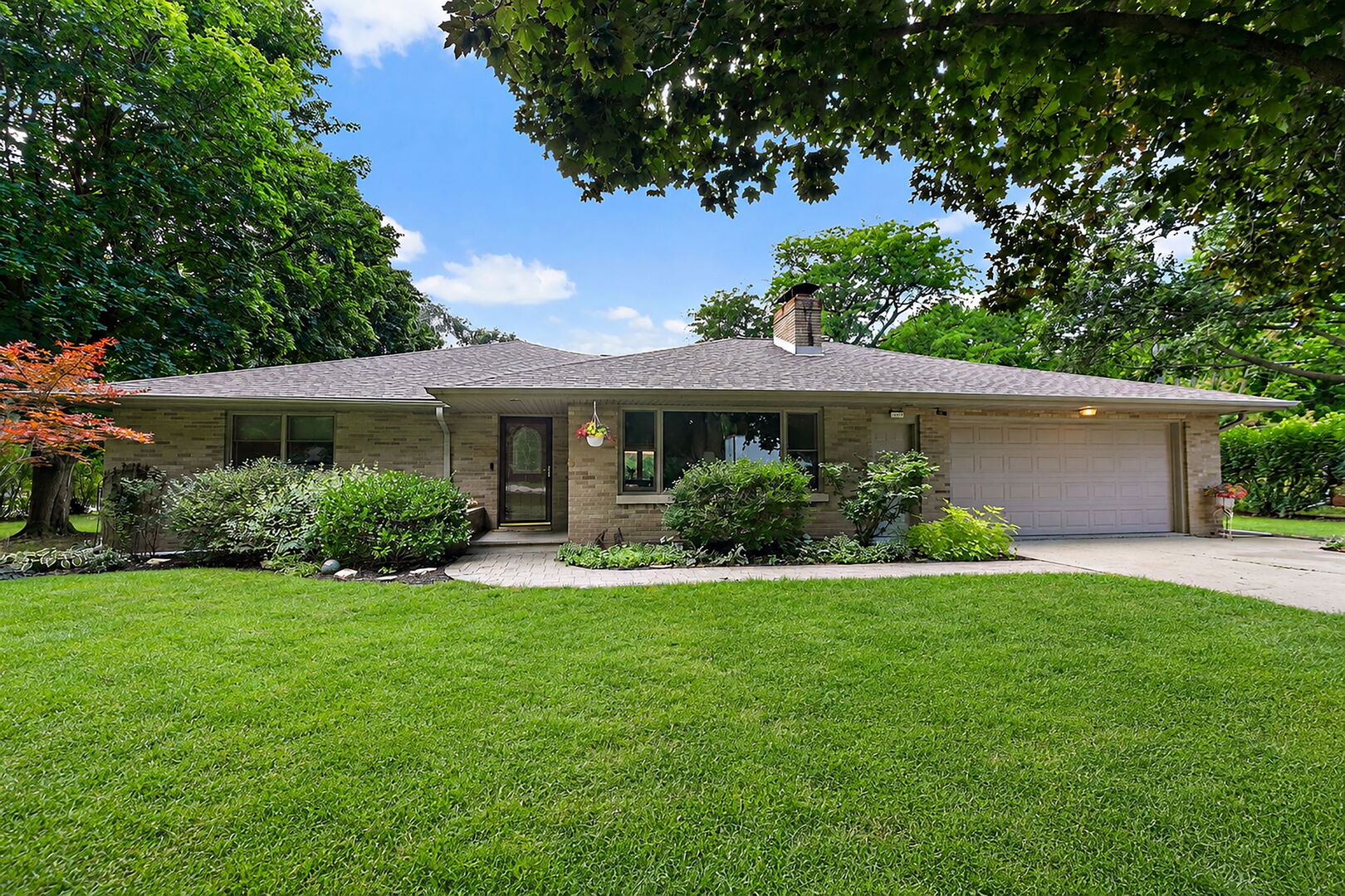 1395 Oakland Drive