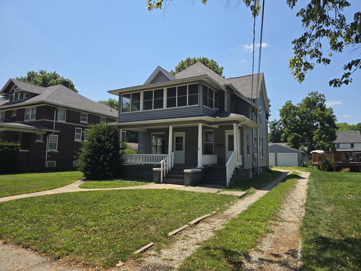 1026 N Cherry Street