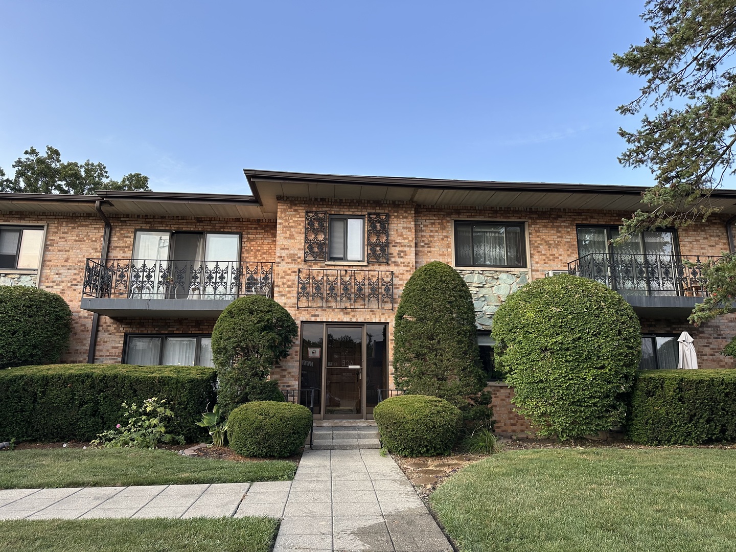 1033 Busse Highway