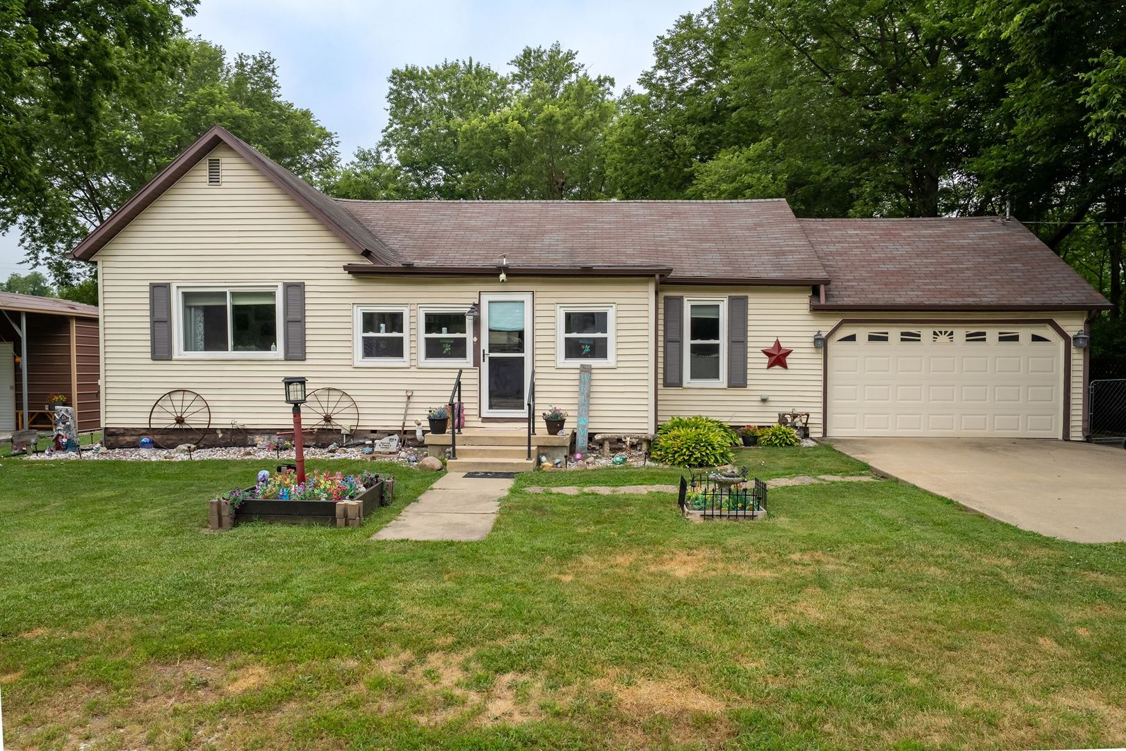 504 N 4th Street