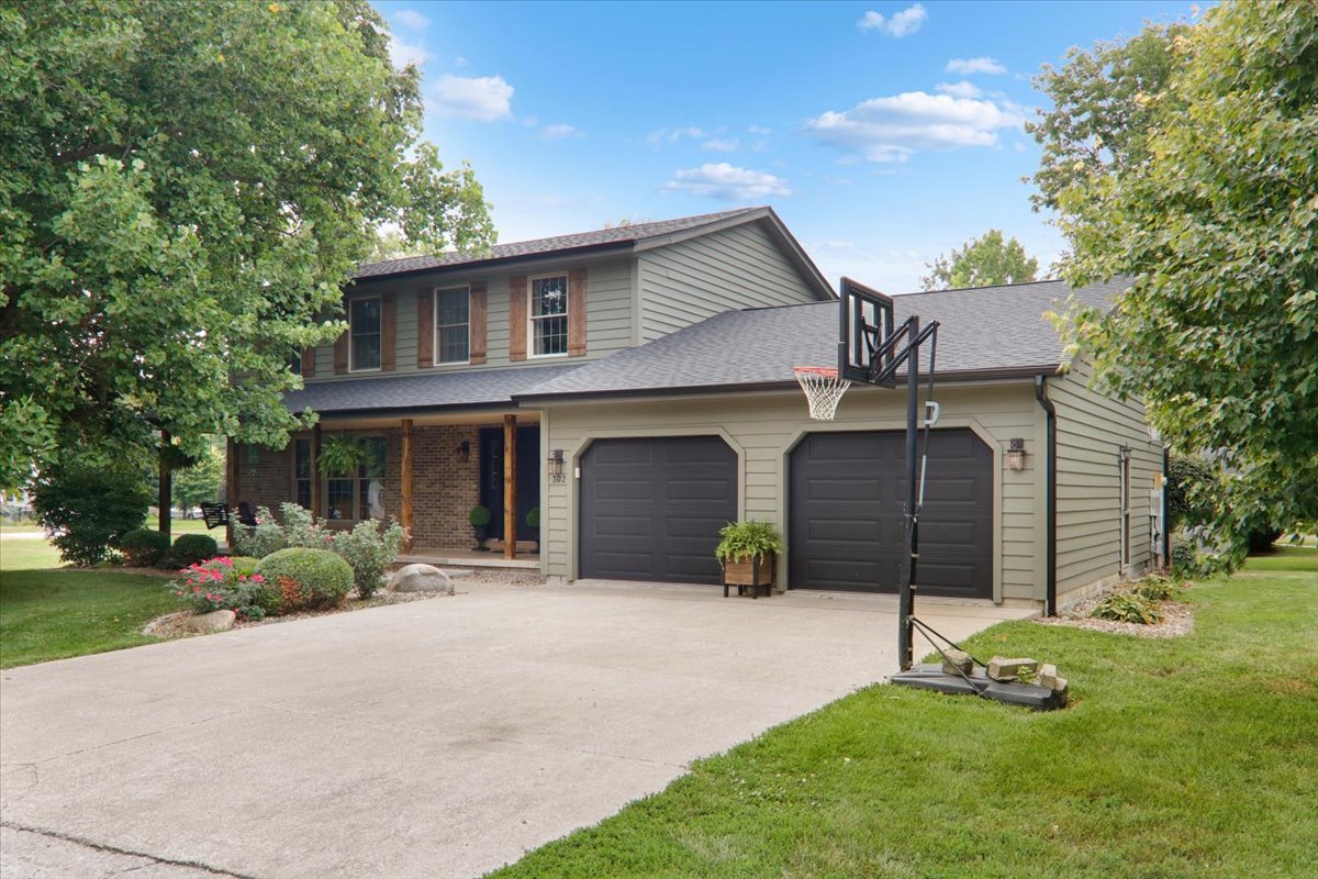 302 Ceilo View Street