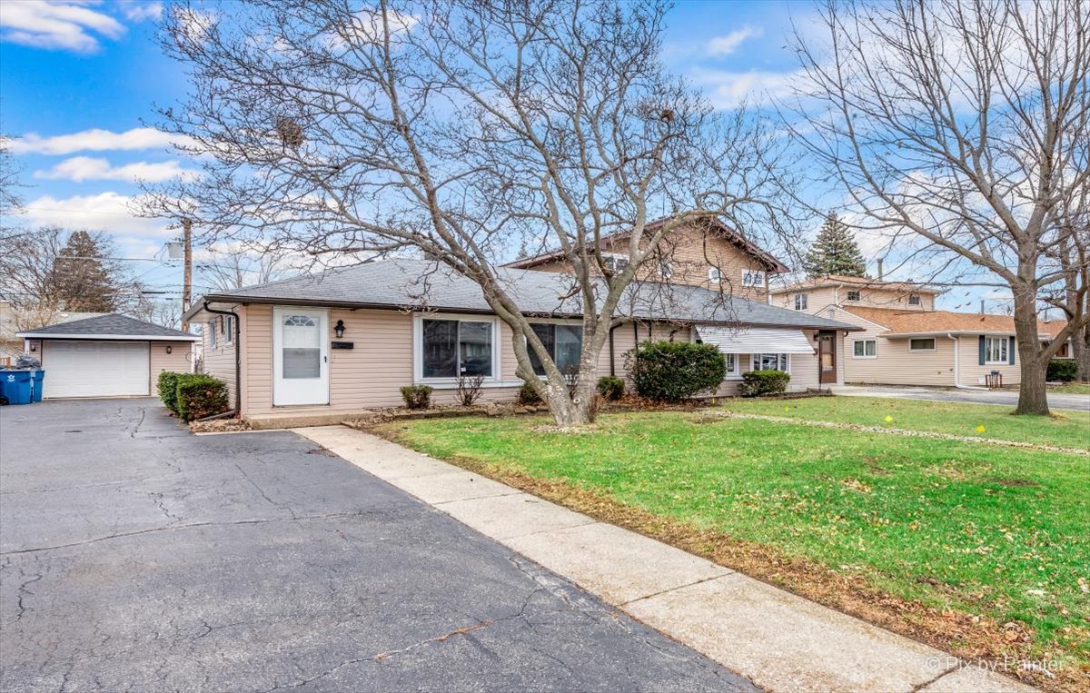 4570 W 88th Place