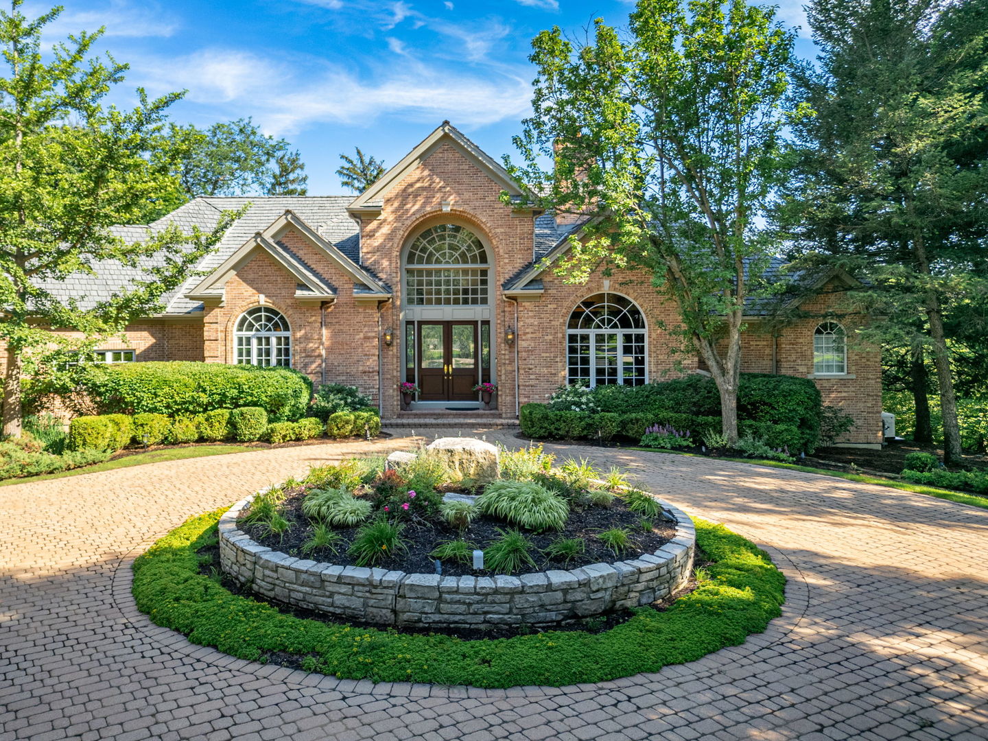 5 Hillburn Court