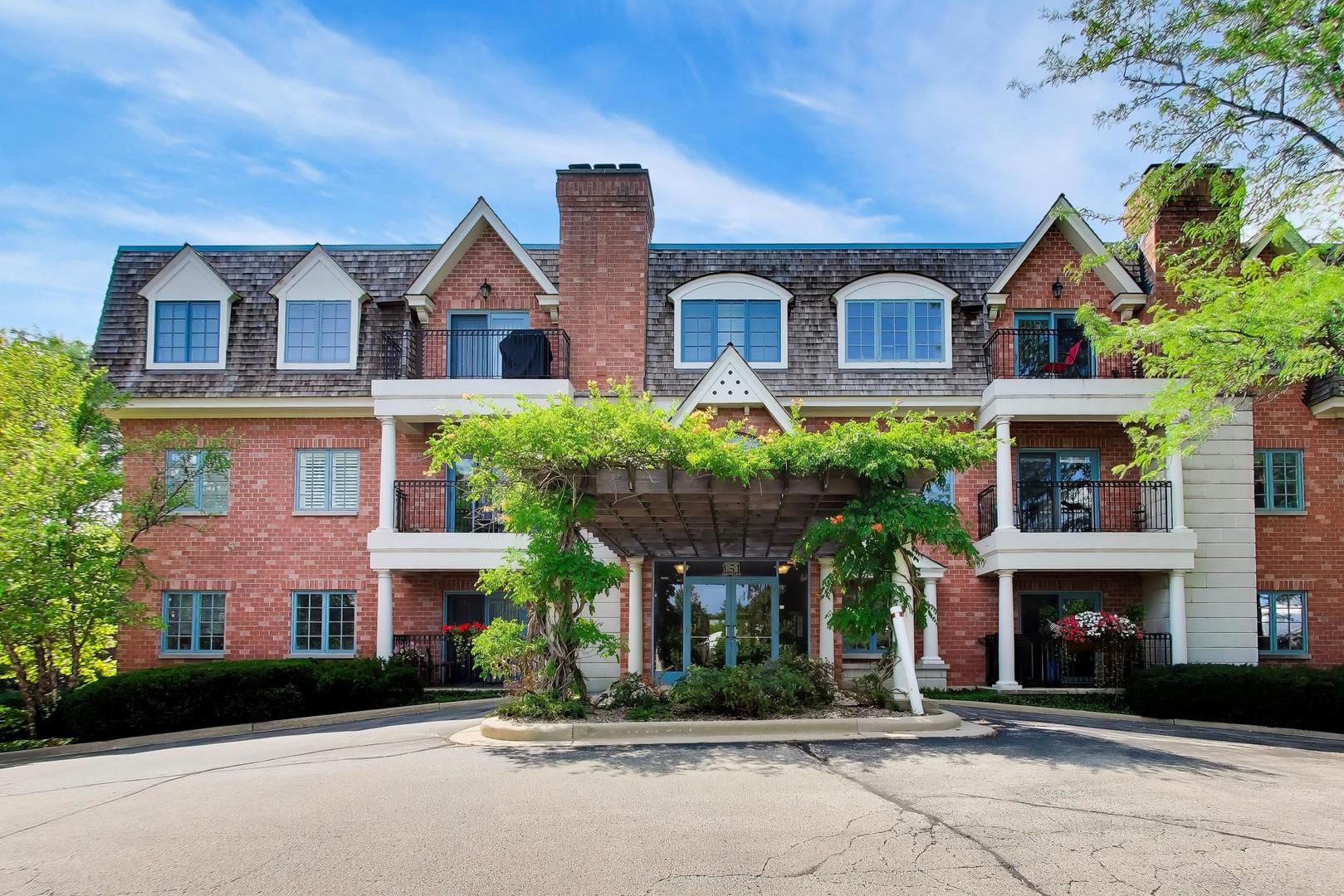151 E Laurel Avenue