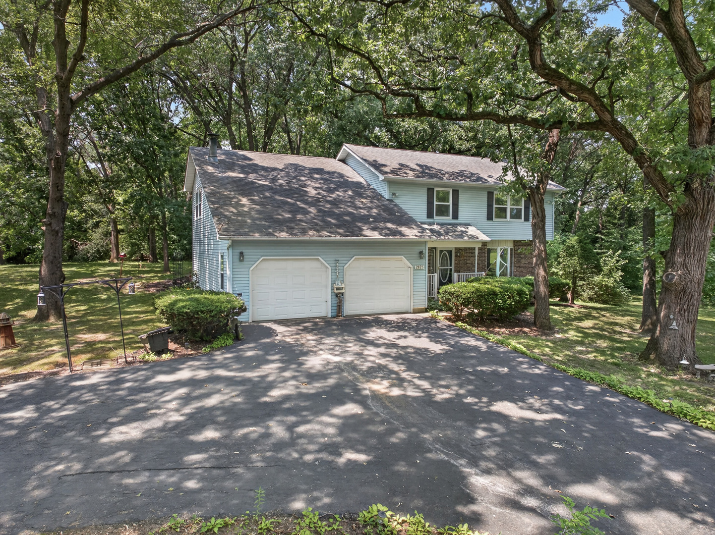2825 Kingston Drive