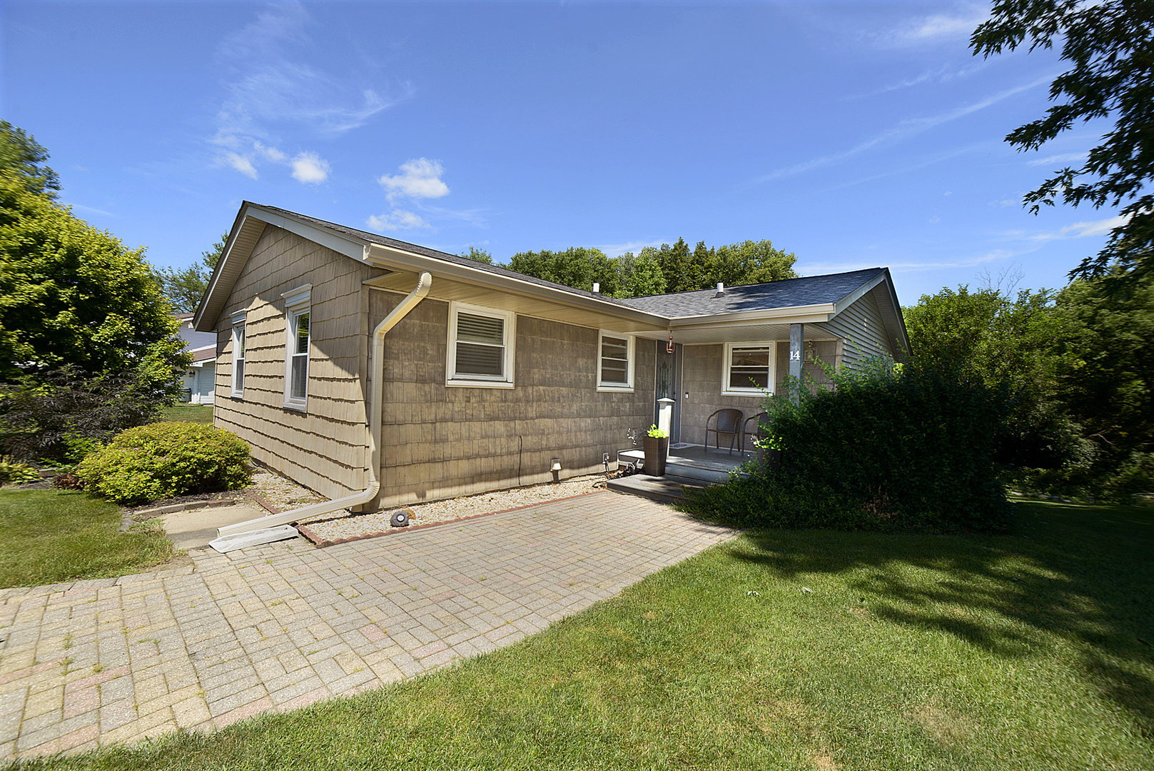 14 Bona Terra Drive