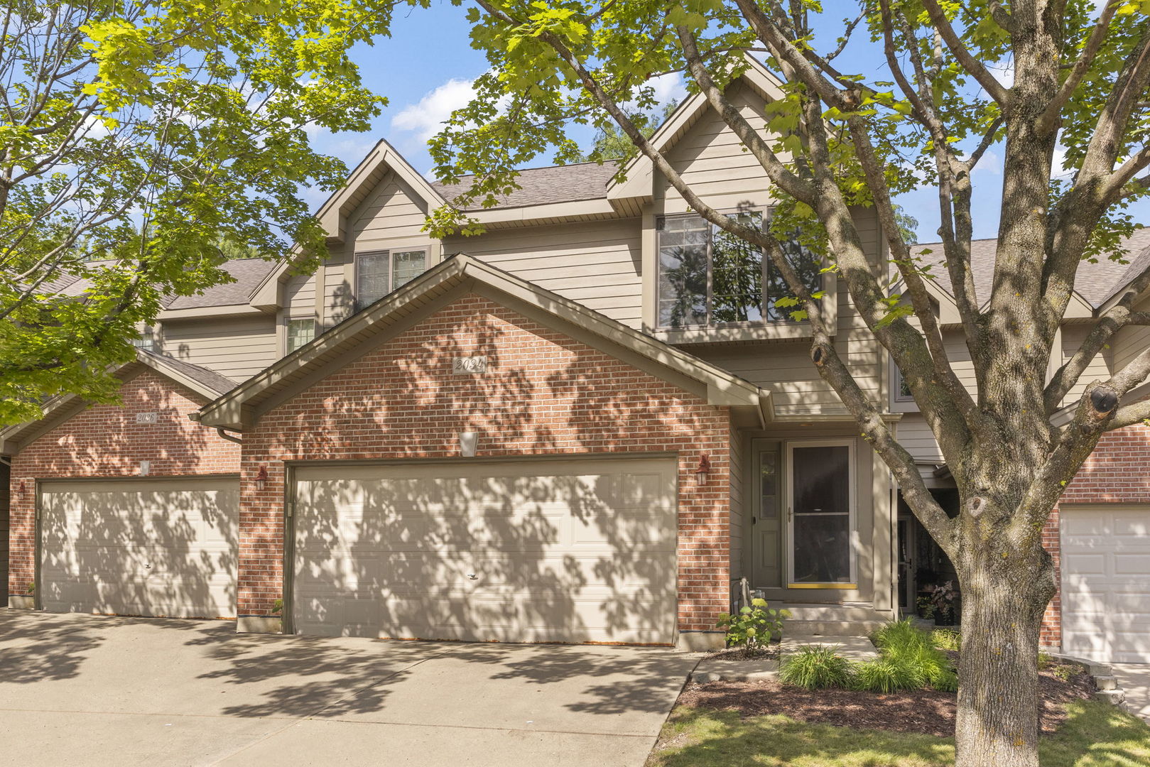 2034 JEFFREY Court
