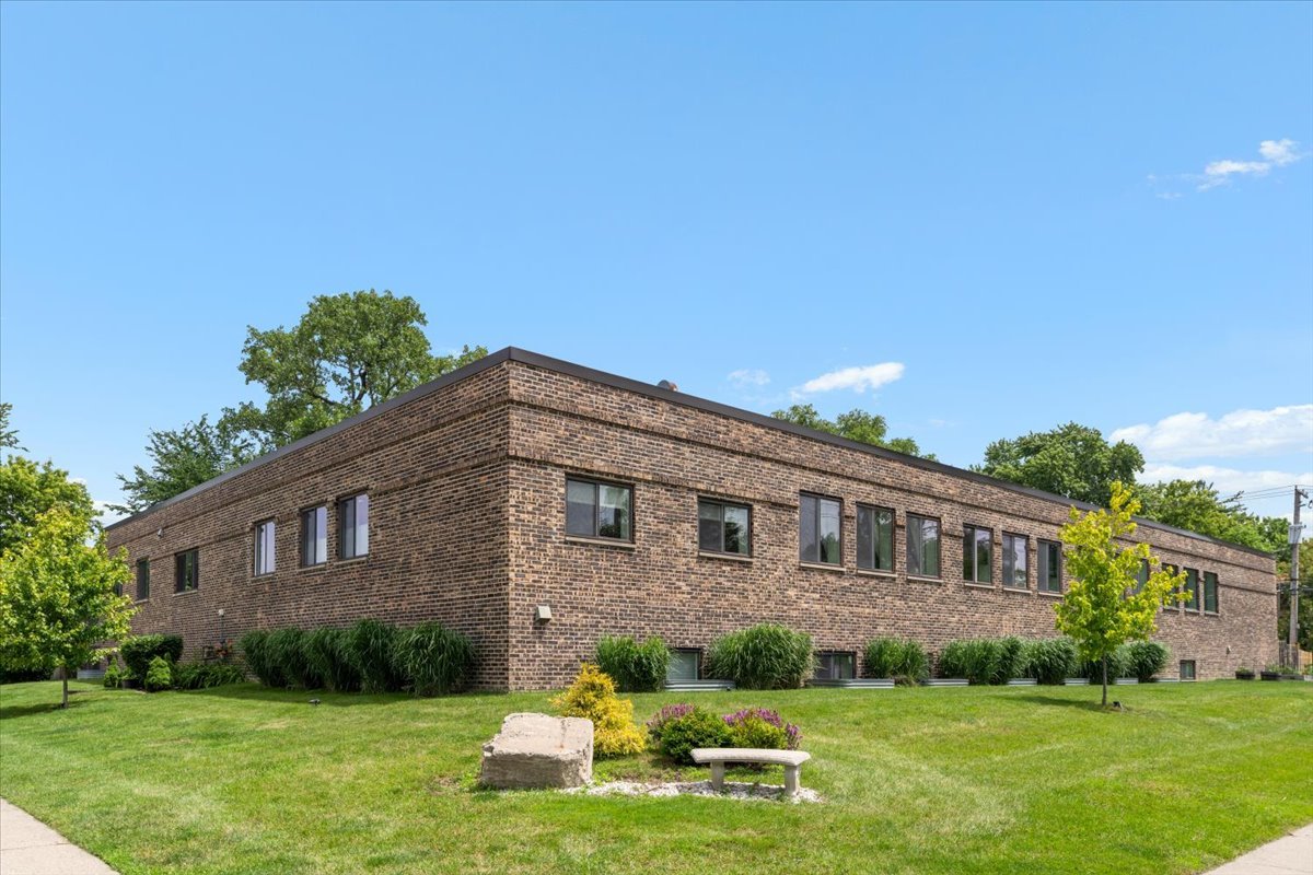 1101 Dodge Avenue