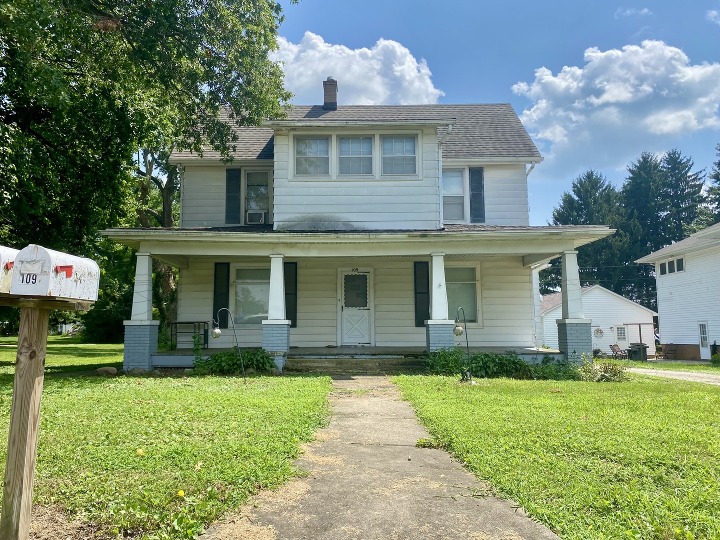 109 W Madison Street