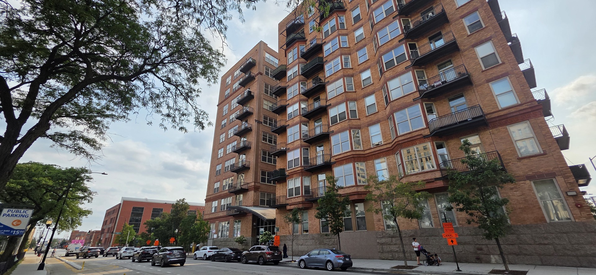 500 S Clinton Street