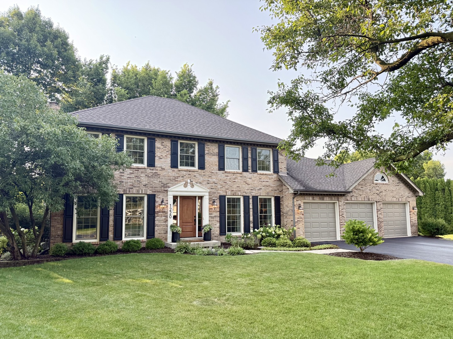 1220 Croydon Court