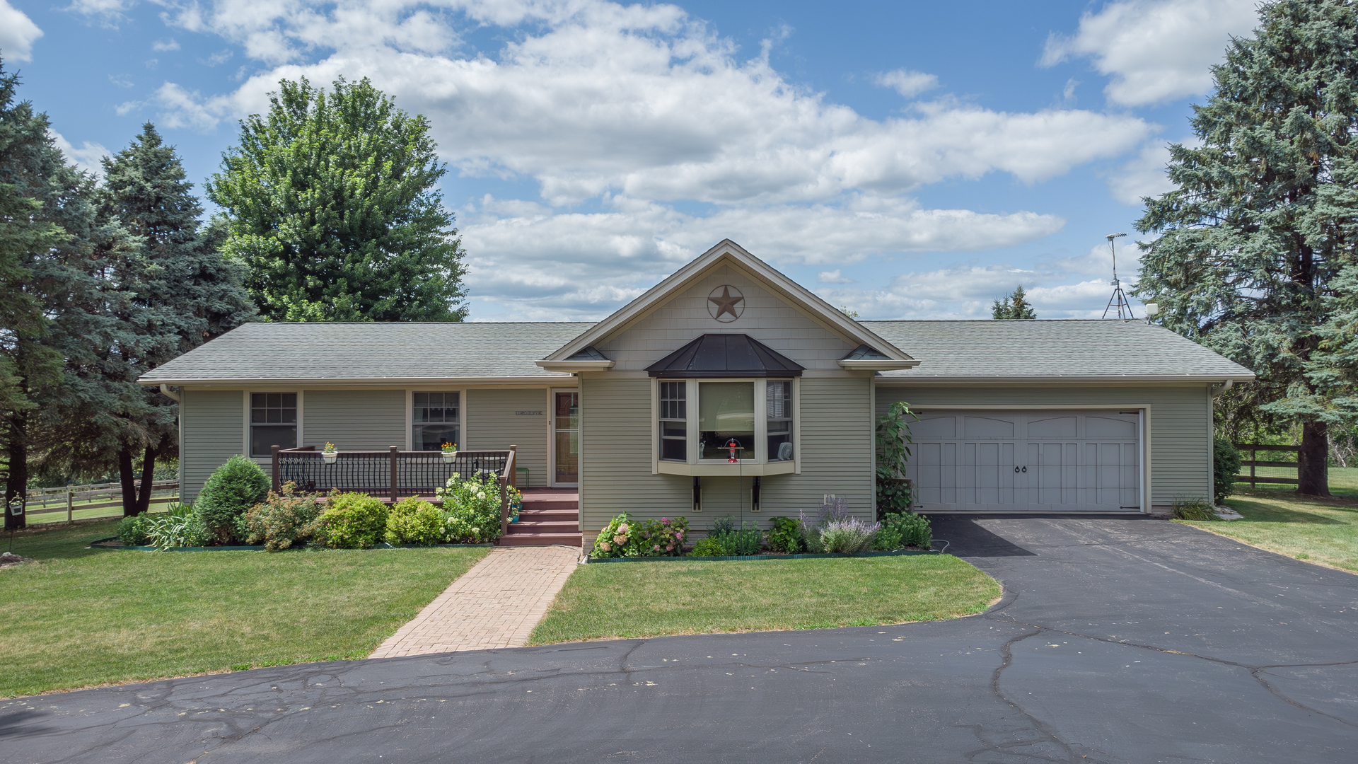 2870 Lake Carroll