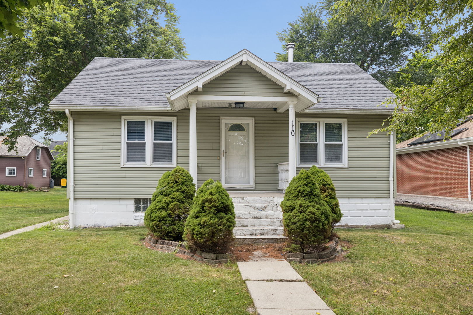 110 W Mississippi Avenue