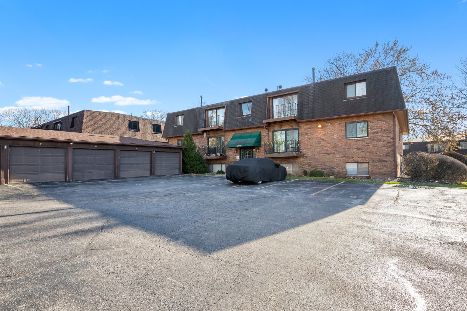 2501 26th Avenue Court