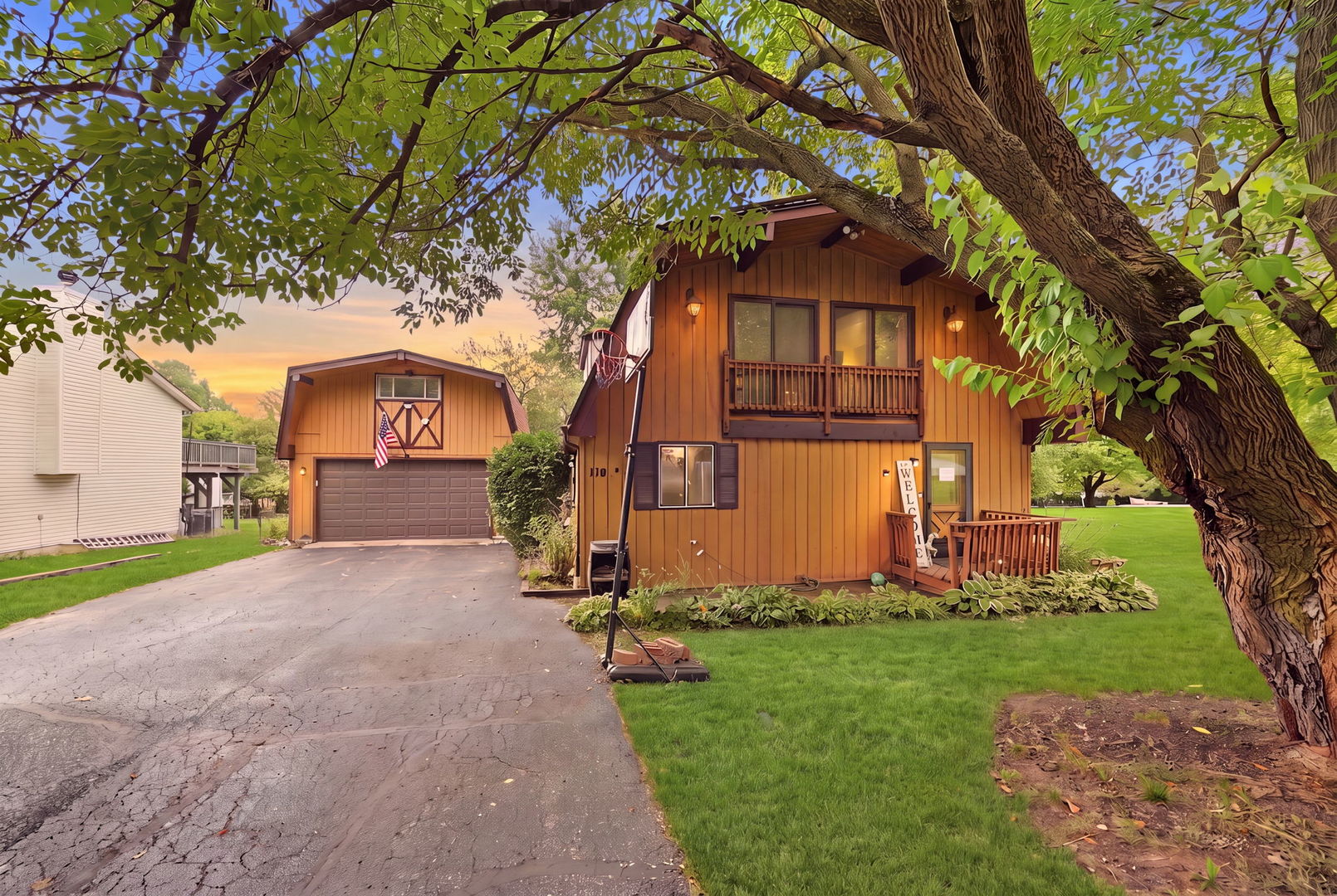 118 NE VALHALLA Drive