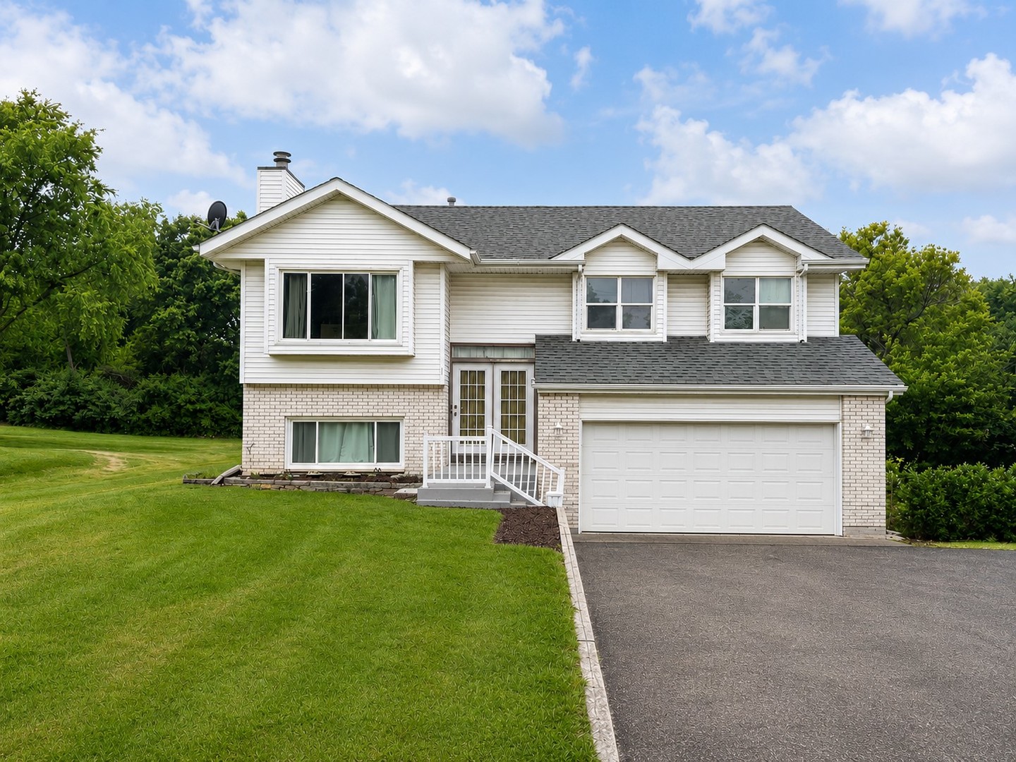 107 King Henry Road