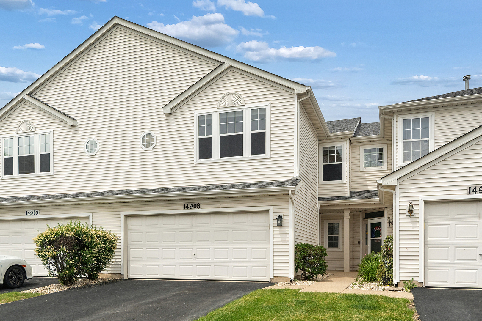 14908 W Victoria Crossing