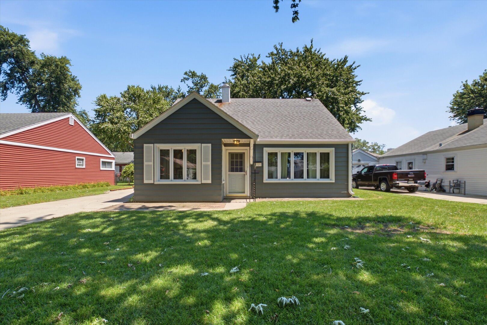 9221 S 49TH Court