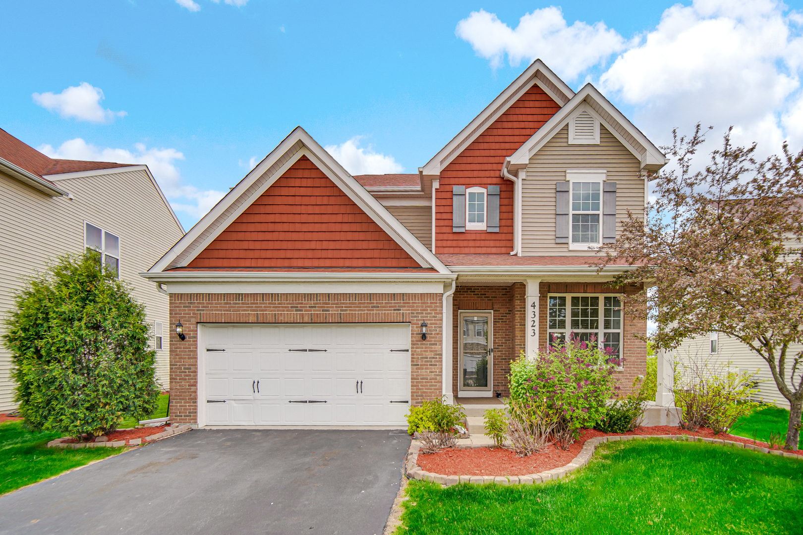 4323 FRASER Circle
