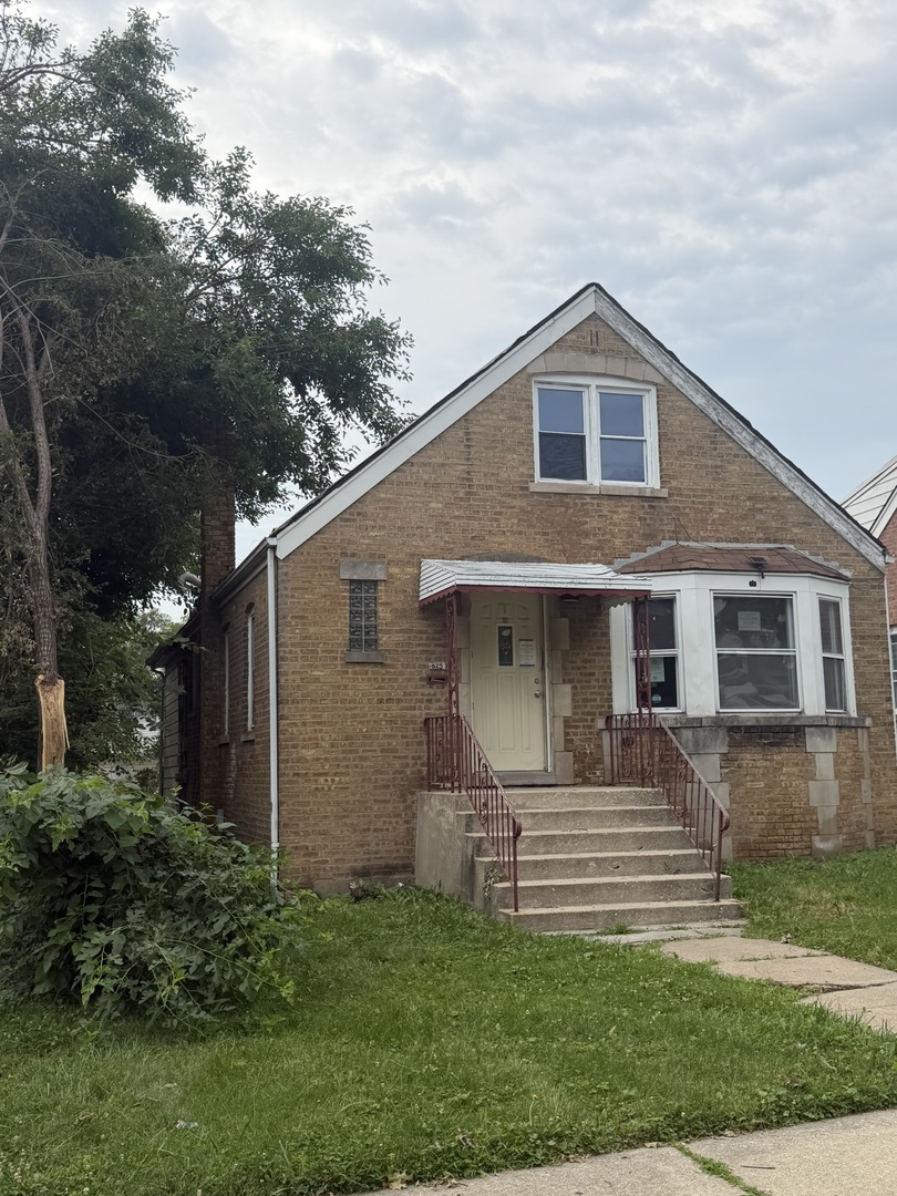 625 EMERALD Avenue