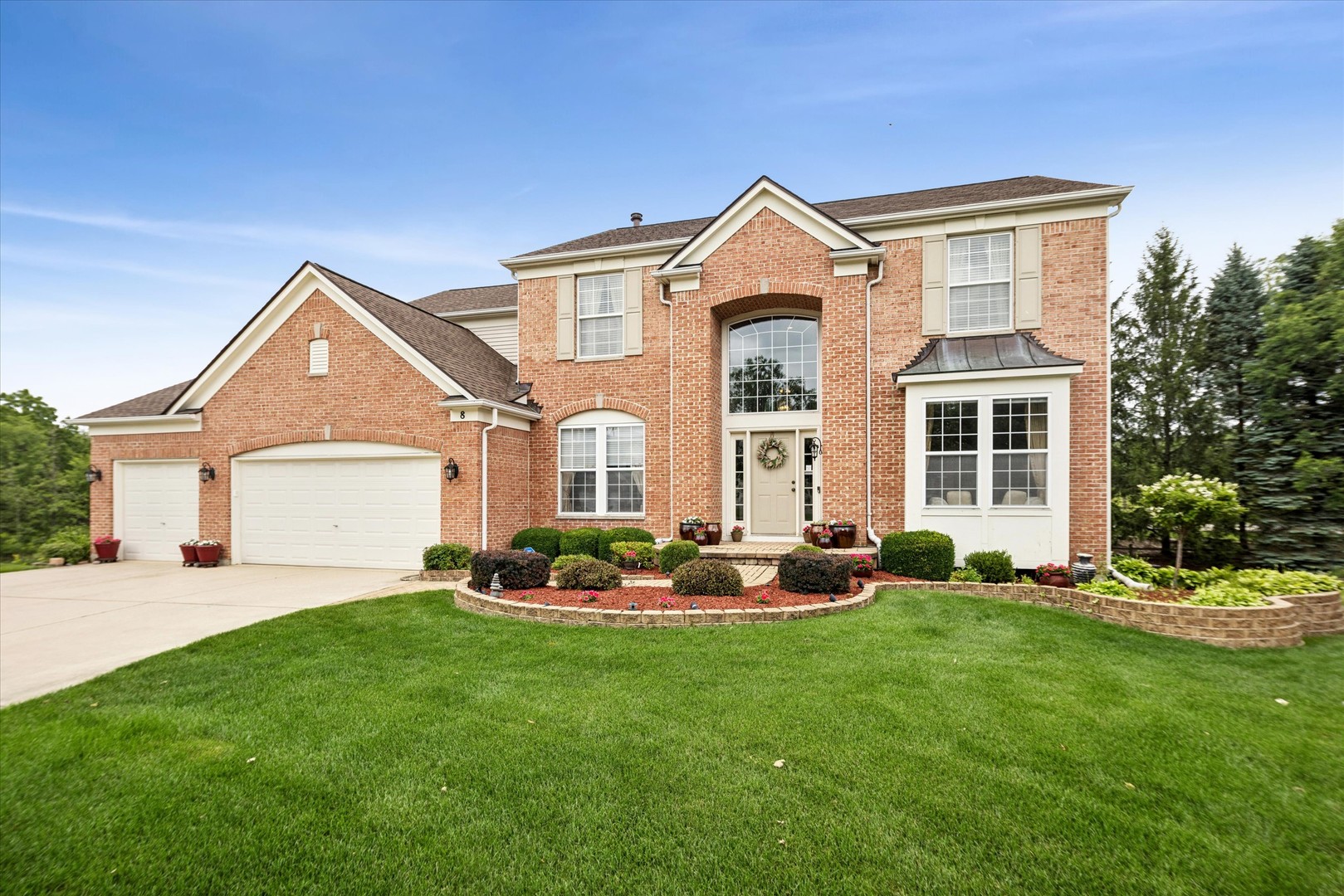8 Orchid Court
