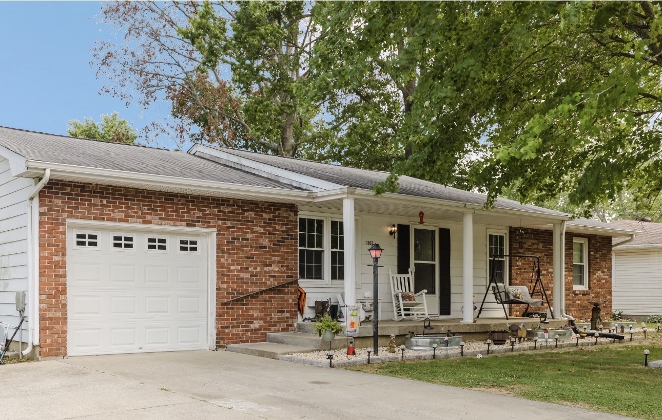 1302 Susan Lane