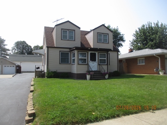 1207 Highland Avenue