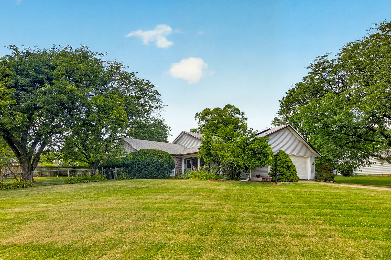8586 Yellowstone Drive
