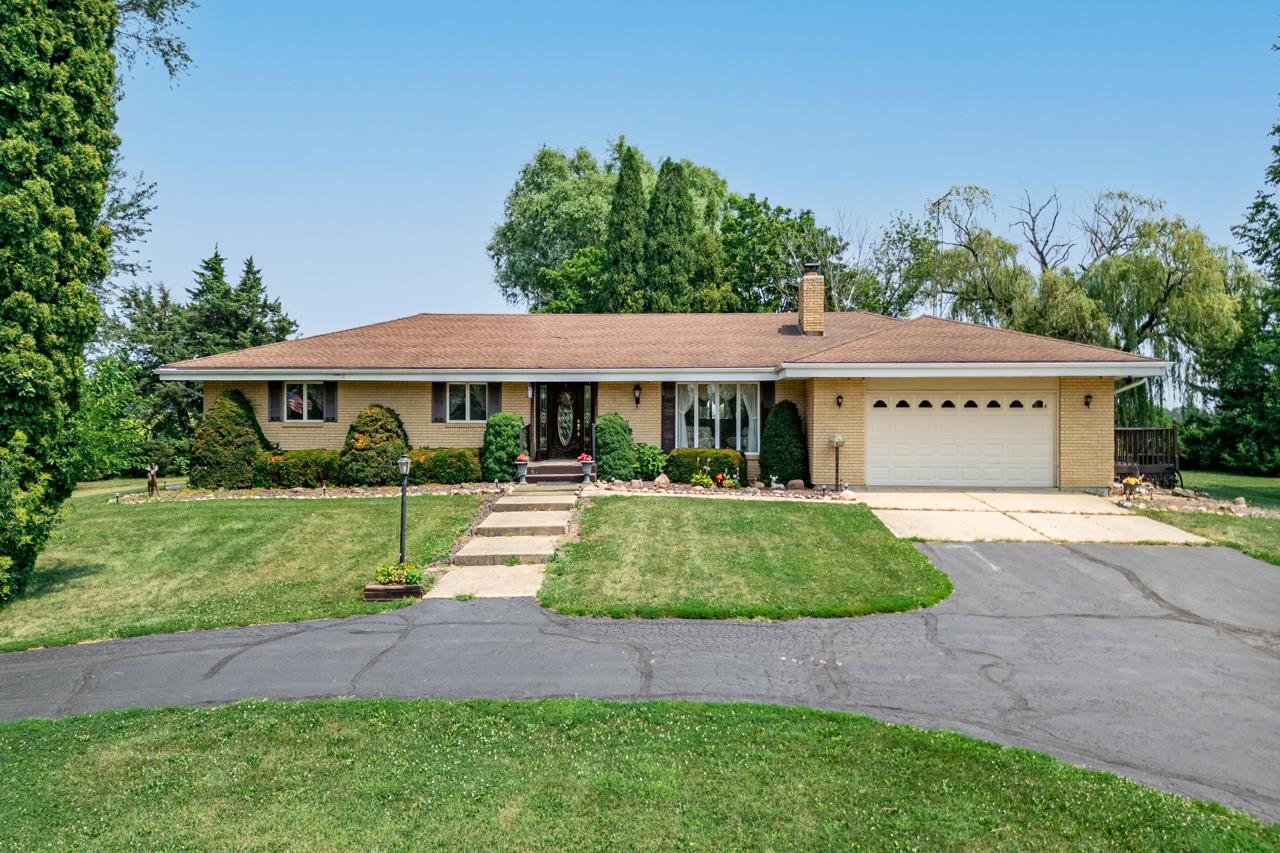 8251 N Quail Ridge Road