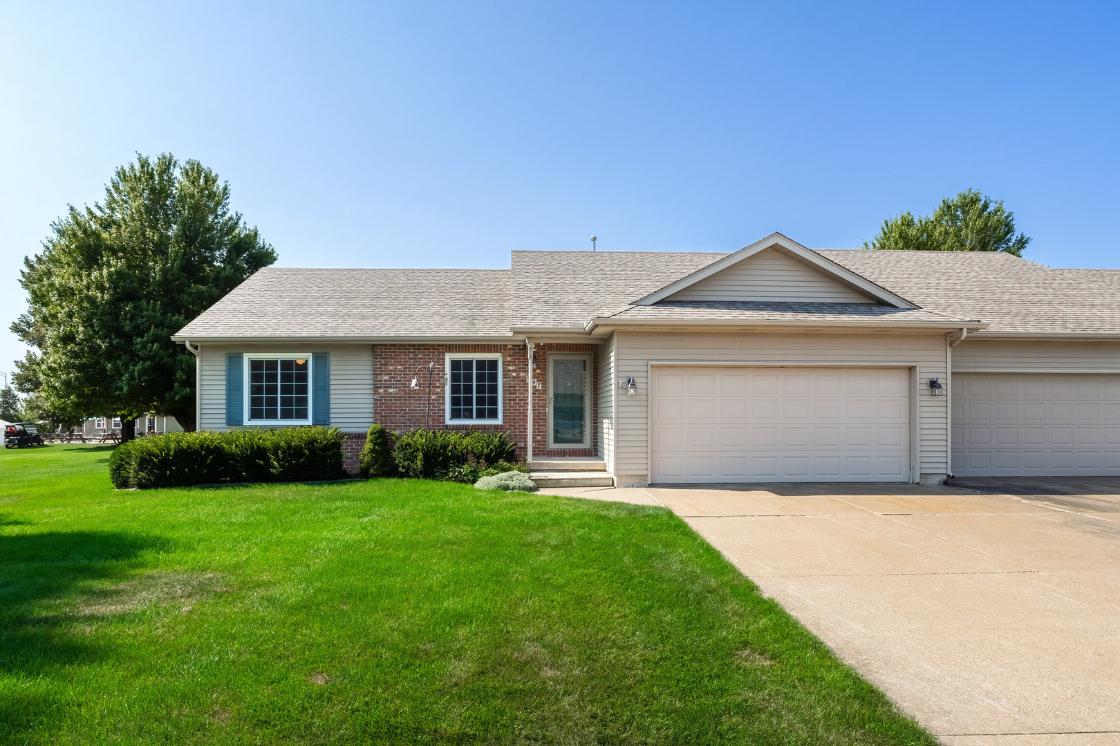 347 Country Club Court