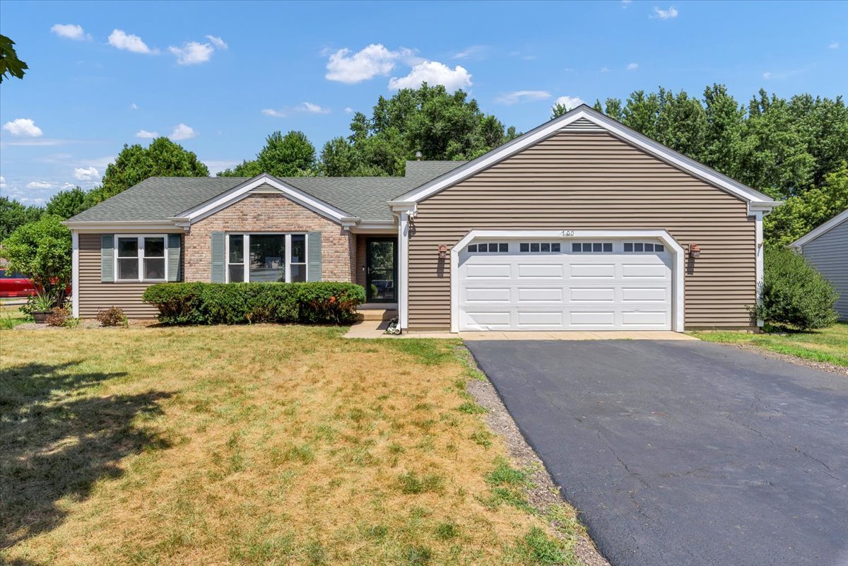 700 Woodbine Lane