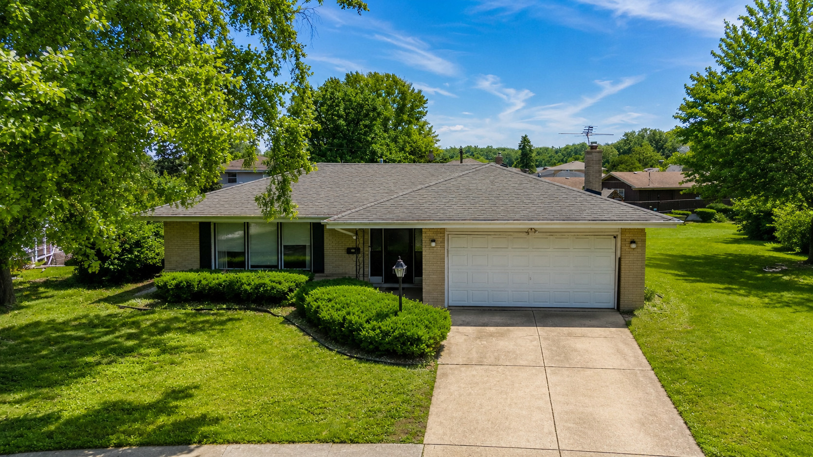 1161 E 171st Court
