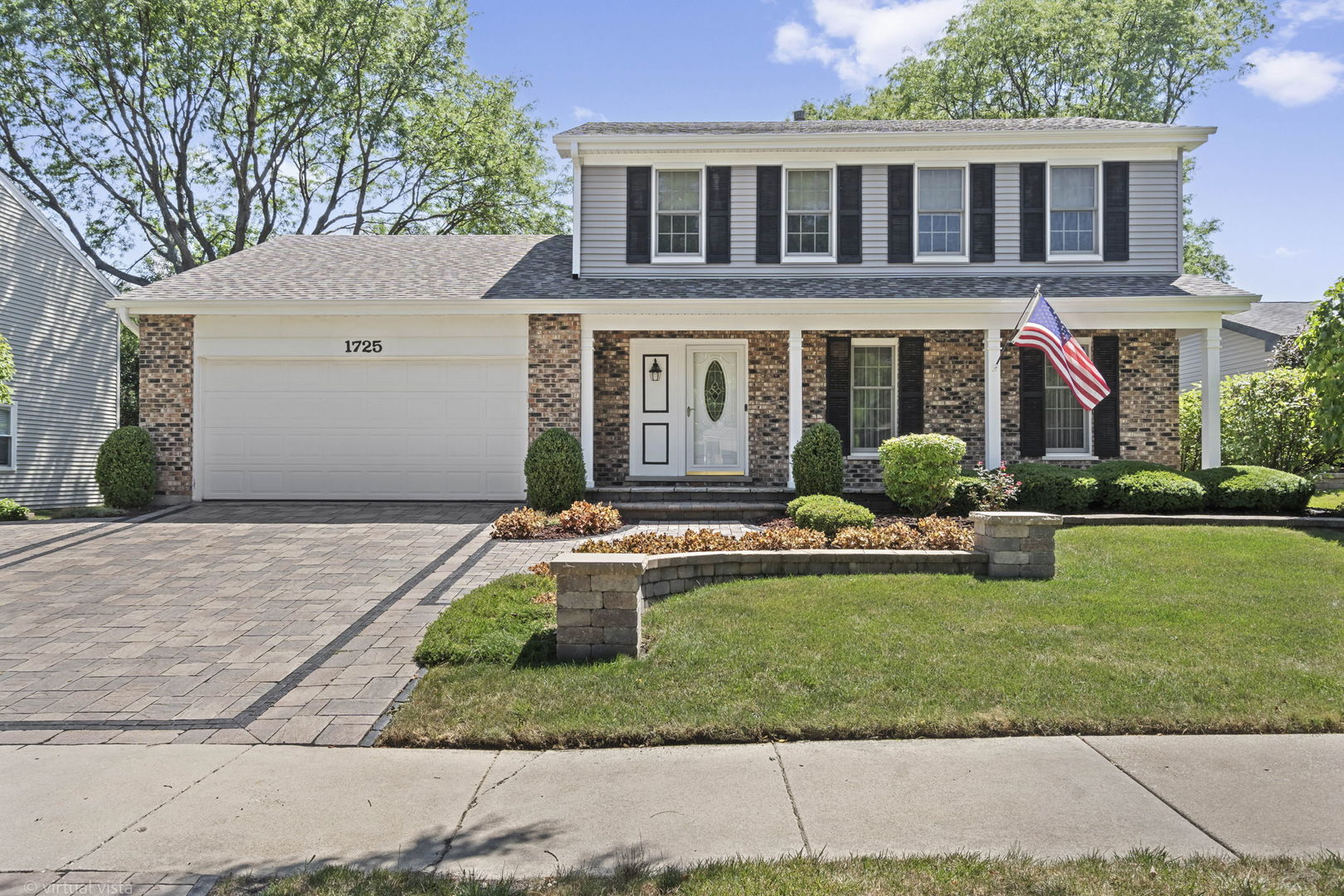 1725 Monmouth Place