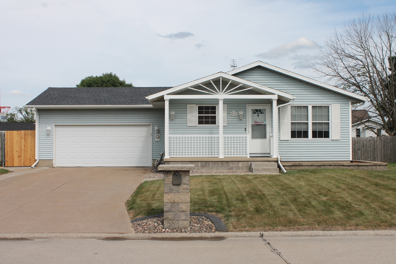 916 Birchwood Drive