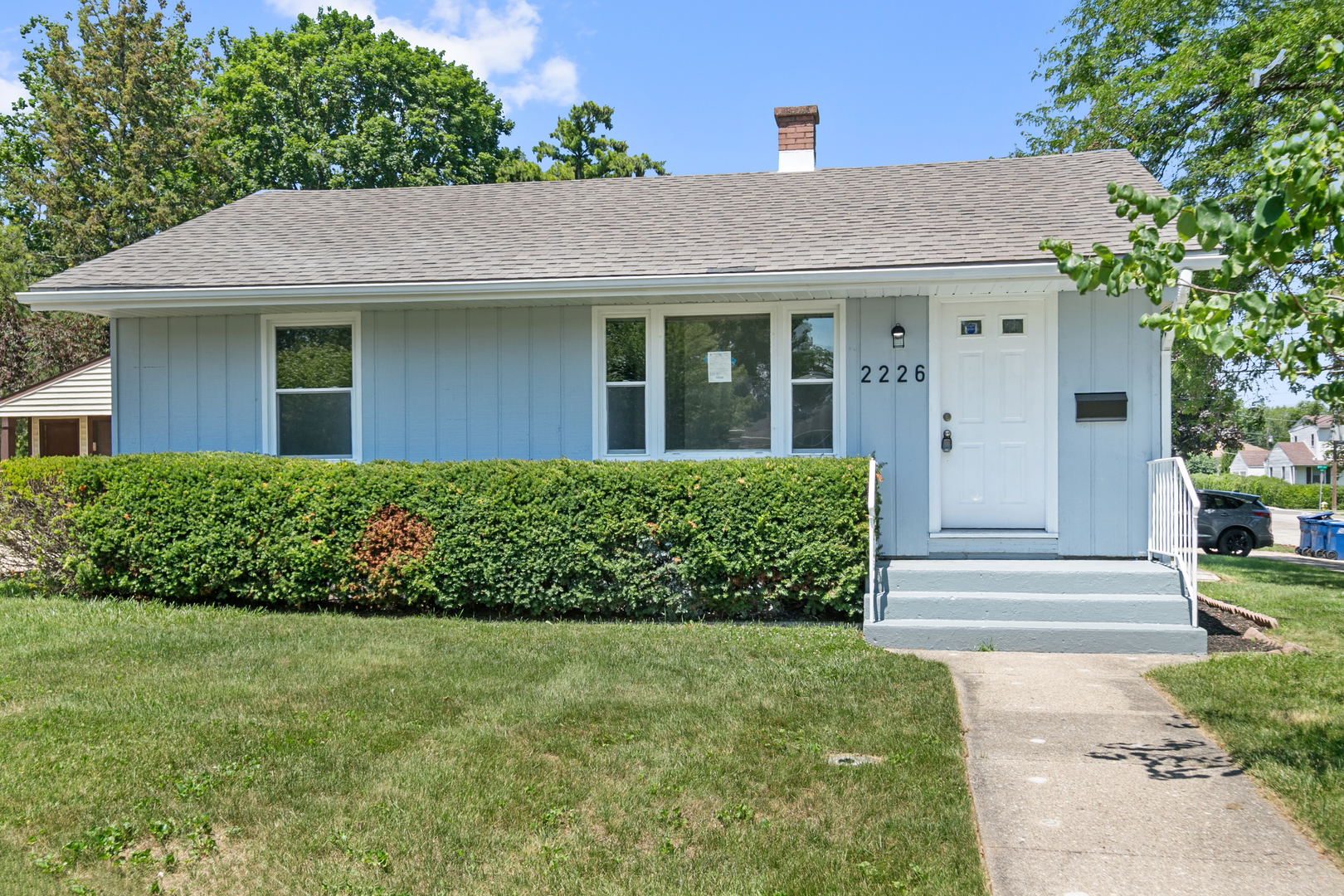 2226 Marshall Parkway