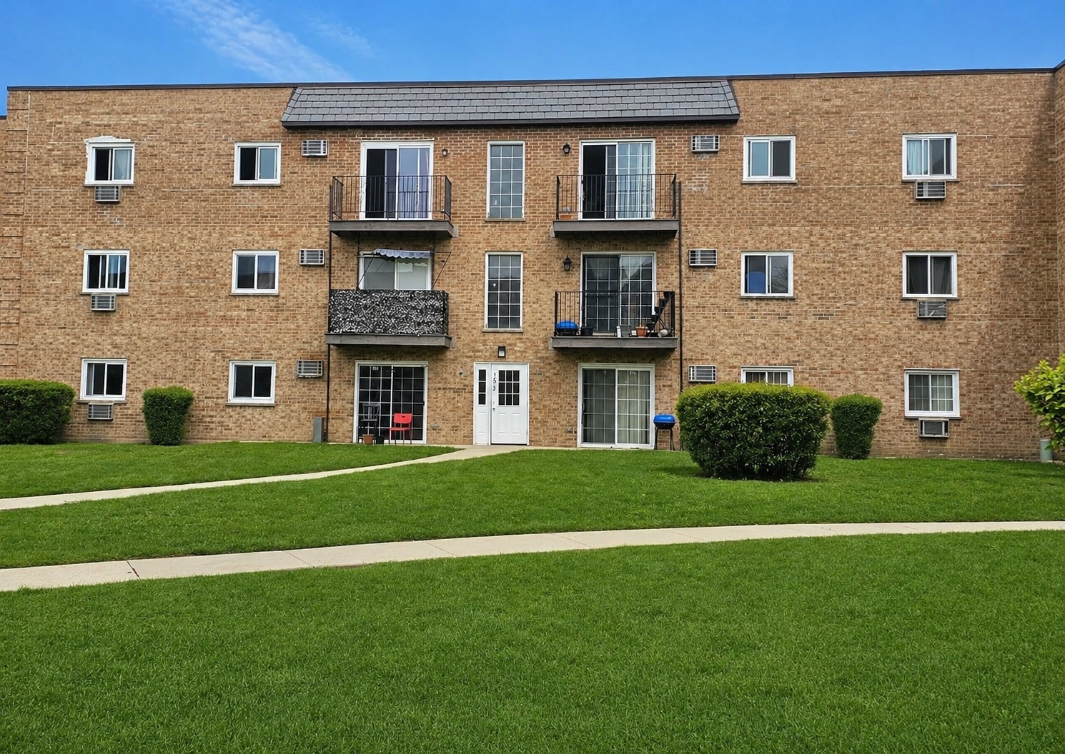 155 W Elk Trail