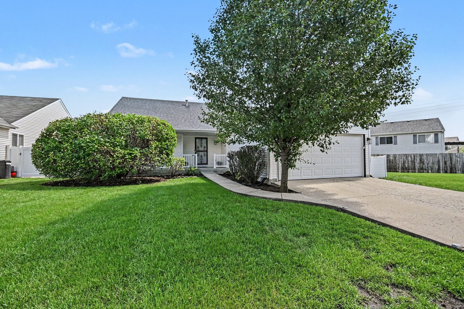2220 White Eagle Drive