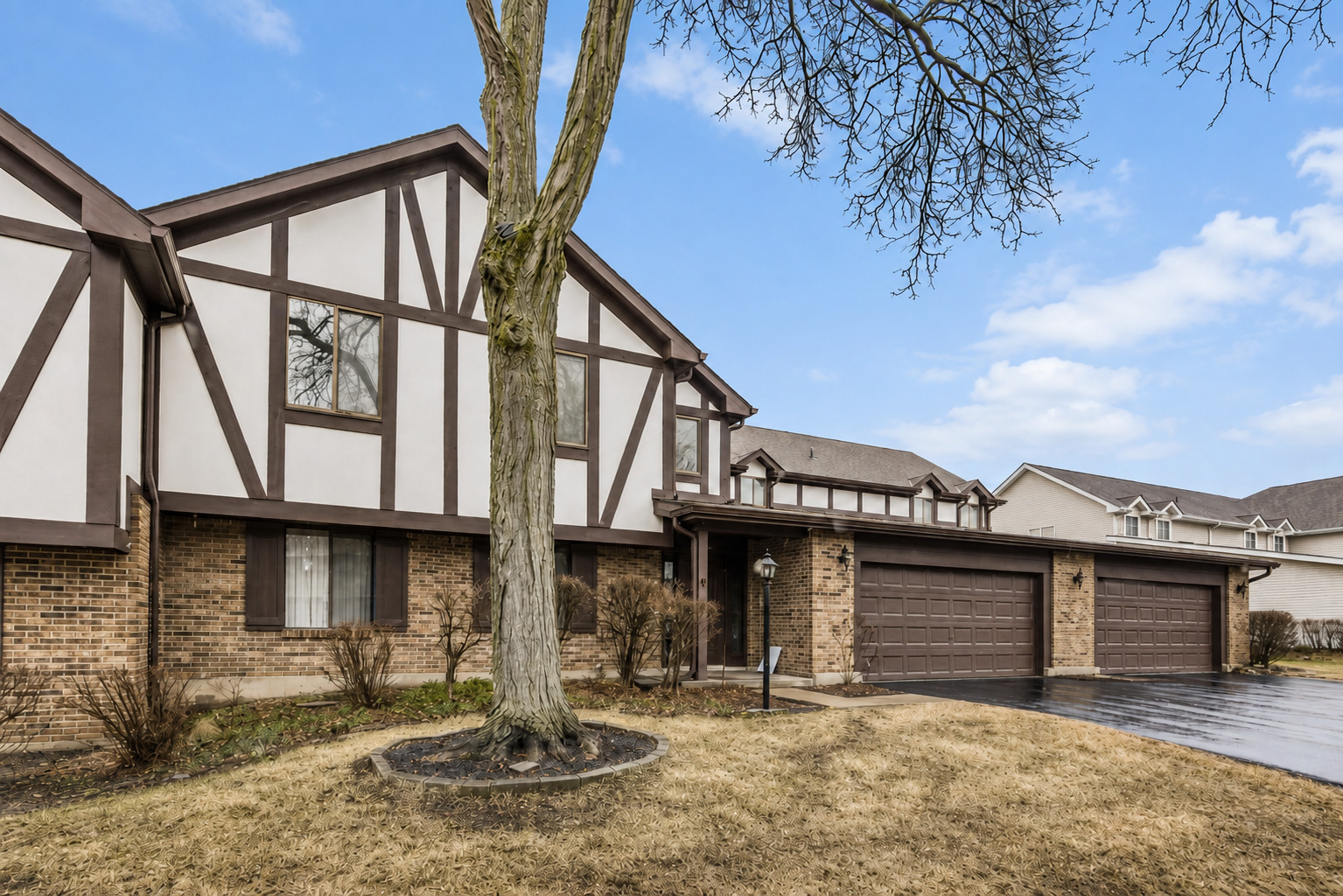 372 Springlake Lane
