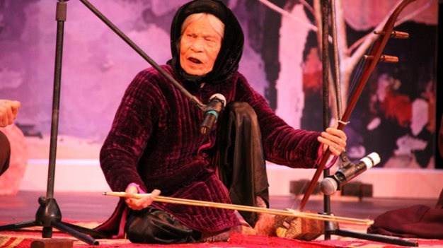 Bà Xẩm Là Gì?