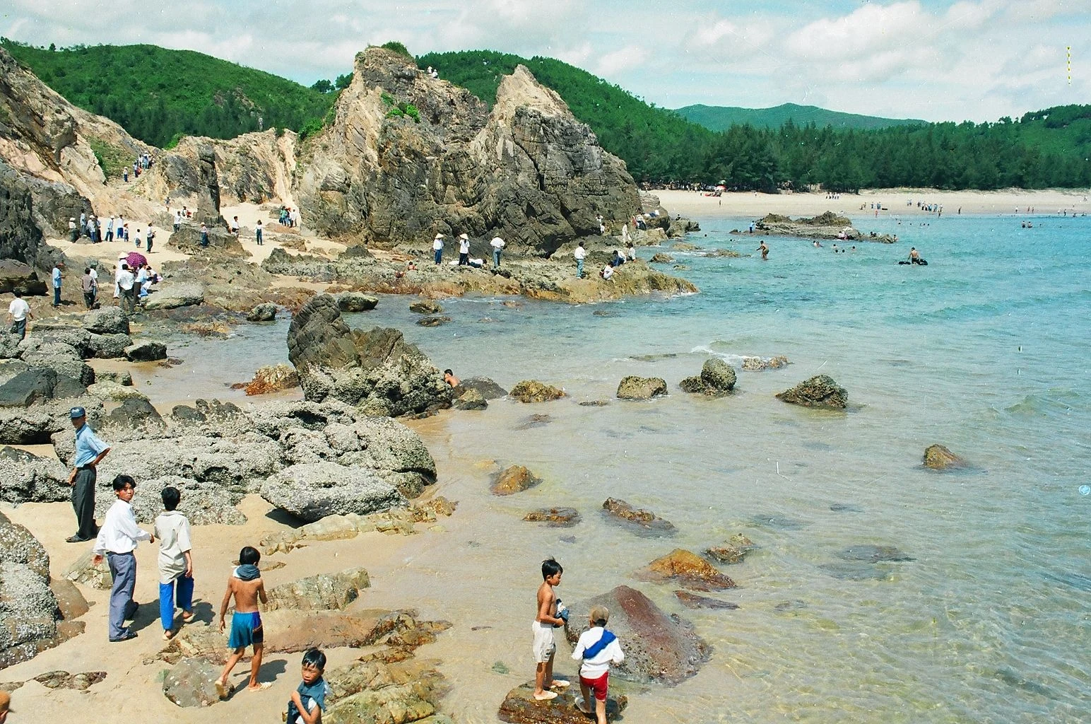 Bãi biển đá nhảy