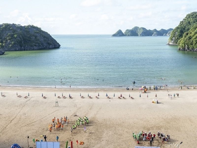 Bãi tắm Tùng Thu Cát Bà - Thiên đường nghỉ dưỡng hoang sơ giữa lòng vịnh Lan Hạ
