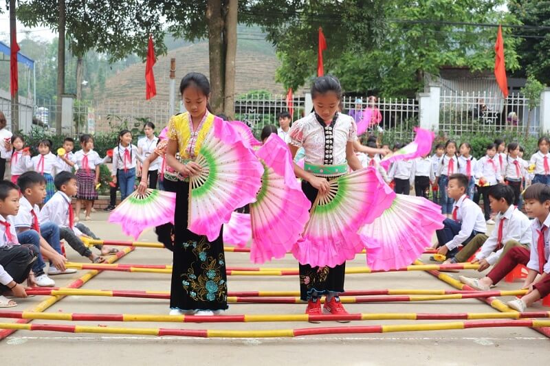 Bản sắc là gì? Gallery 2
