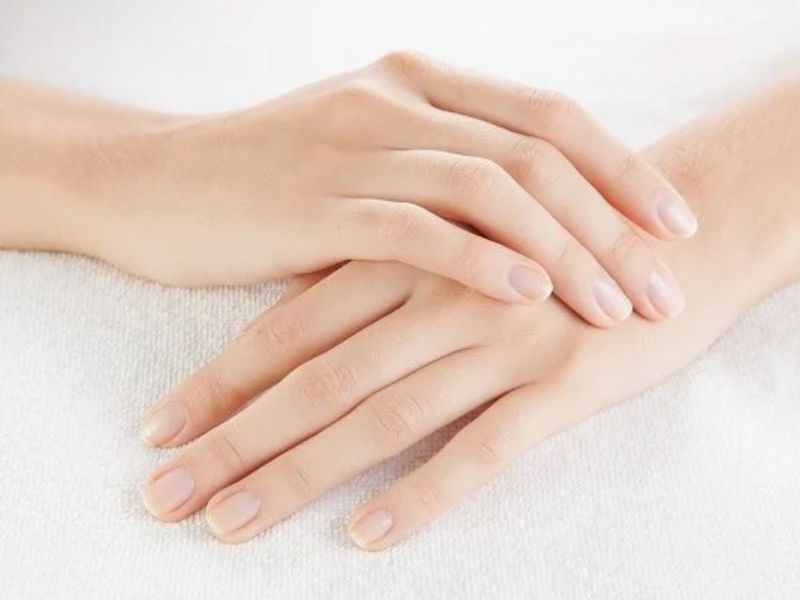 Bàn Tay Thon Dài: Bí Quyết Sở Hữu Bàn Tay Khéo Léo Và Thu Hút