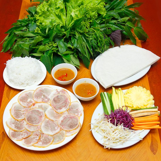 Bánh tráng Trảng Bàng - Đặc sản nổi tiếng của Tây Ninh