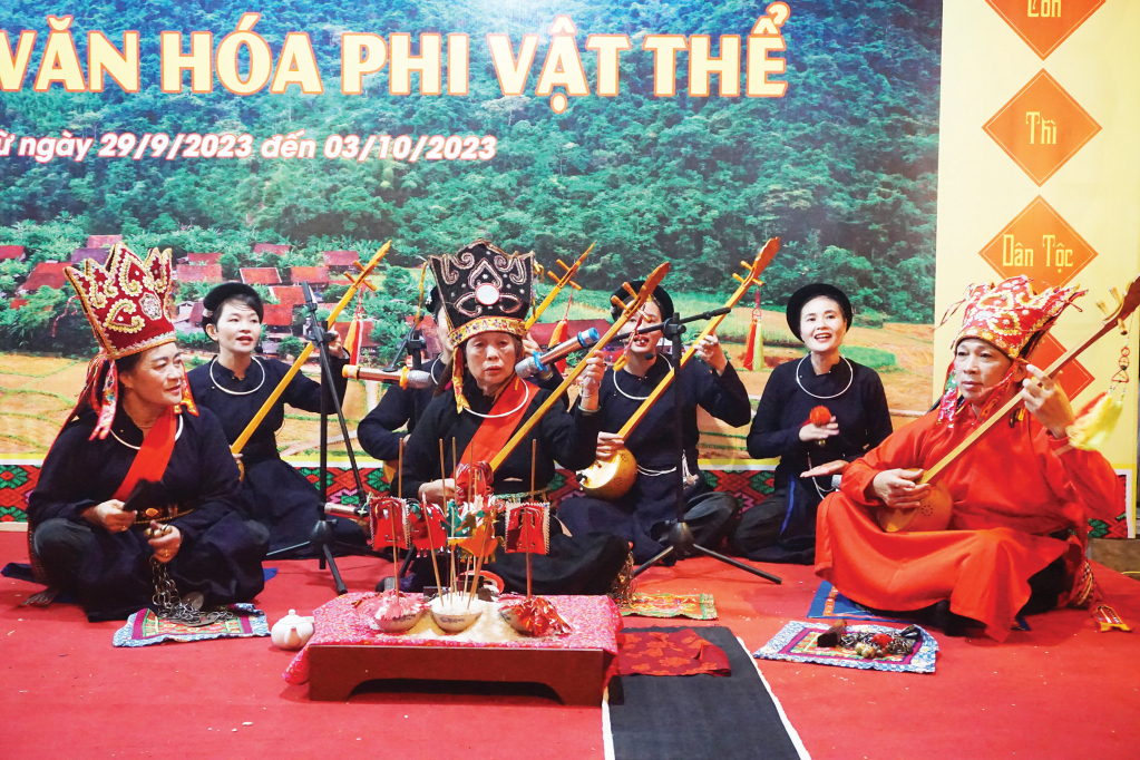 Văn hóa truyền thống trong xã hội hiện đại Gallery 2