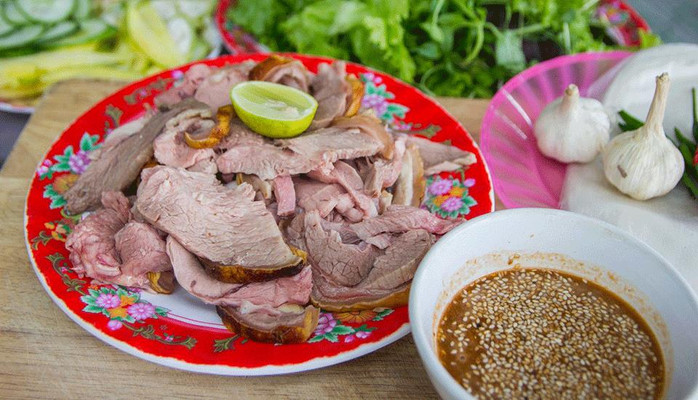 Bê Thui Cao Nguyên - Hương Vị Đậm Đà Từ Cao Nguyên