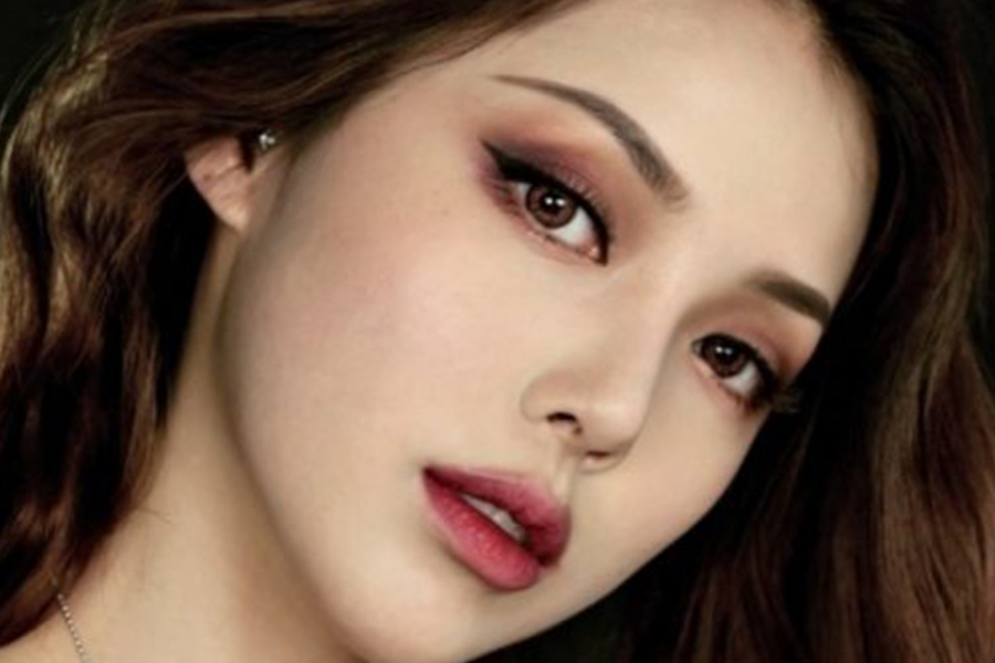 Khóe Mắt Sâu: Bí Quyết Trang Điểm và Chăm Sóc Gallery 2